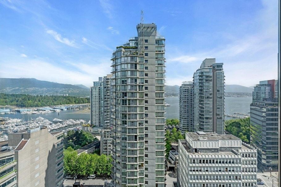 1905 1211 Melville Street Vancouver, BC - 28