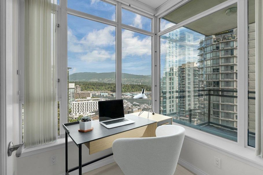 1905 1211 Melville Street Vancouver, BC - 14