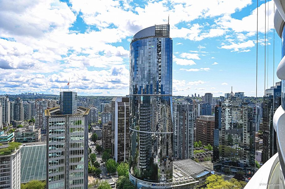 2808 1033 Nelson Street Vancouver, BC - 2