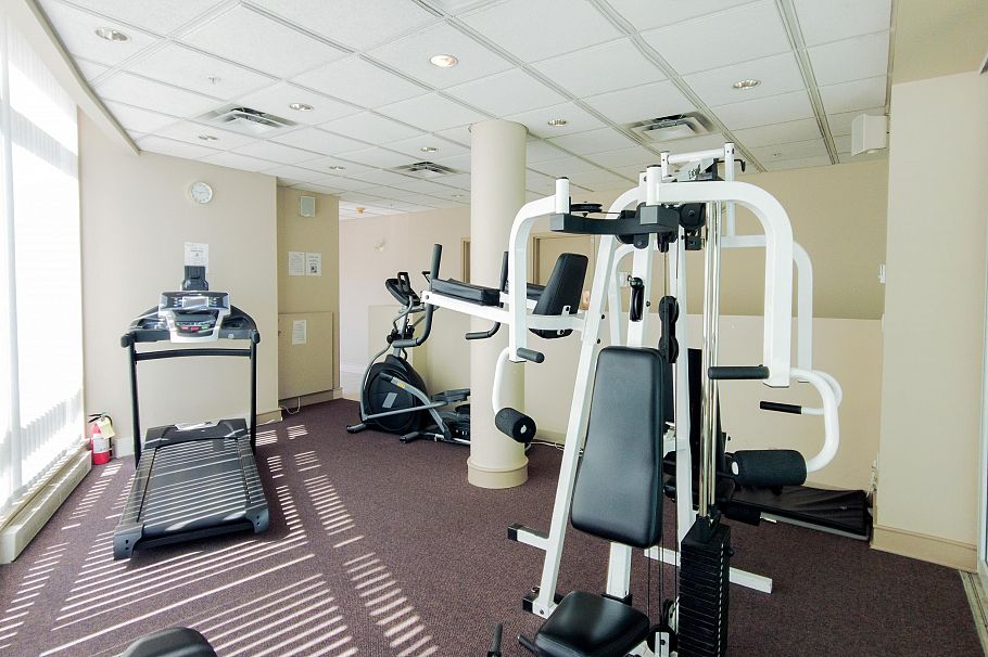 212 688 Fairchild Road Vancouver, BC - 23