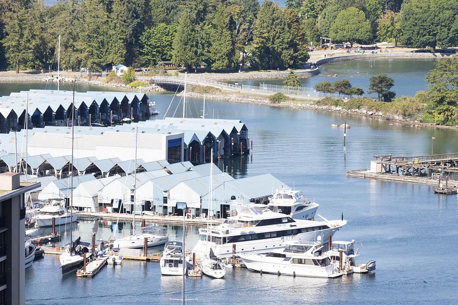 1701 620 Cardero Street Vancouver, BC - 24