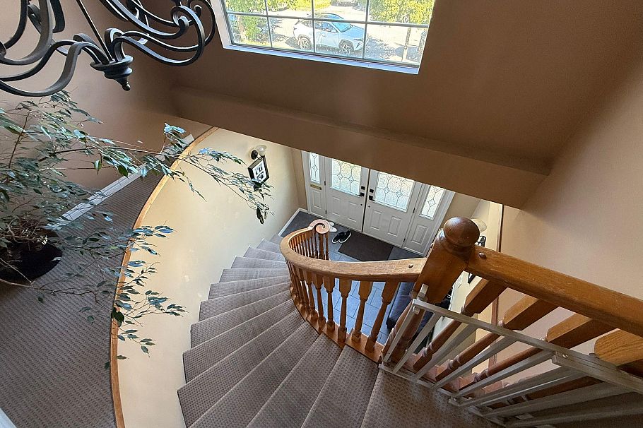 1288 E 59th Avenue Vancouver, BC - 32