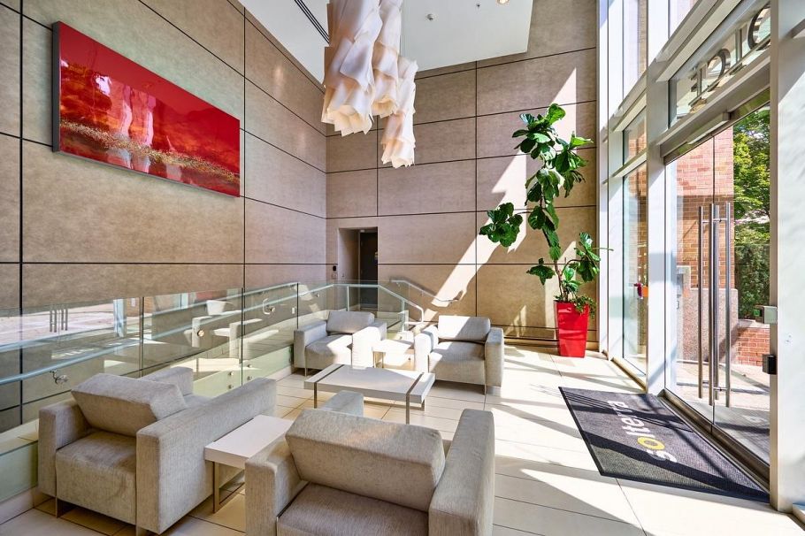 301 535 Smithe Street Vancouver, BC - 3