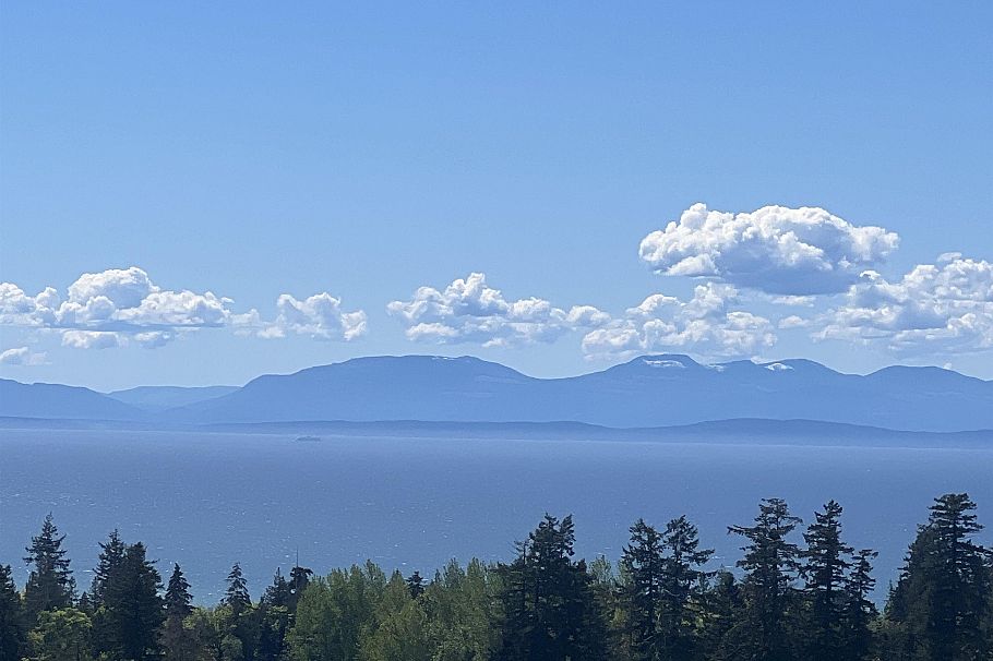 1809 5608 Berton Avenue Vancouver, BC - 1