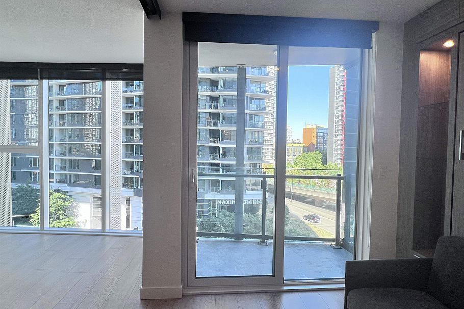 683 87 Nelson Street Vancouver, BC - 17