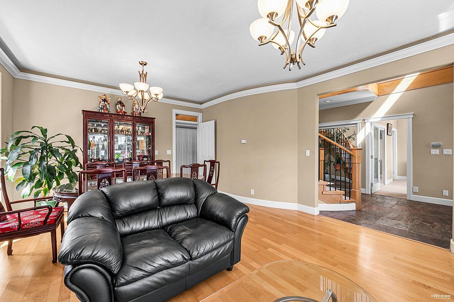 648 E 3rd Street North Vancouver, BC - 17