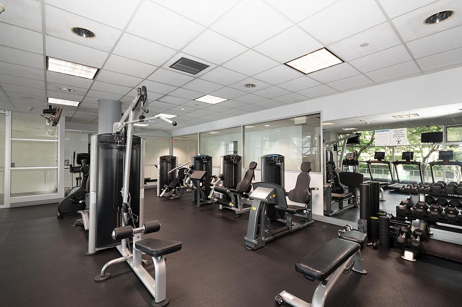 1703 198 Aquarius Mews Vancouver, BC - 27