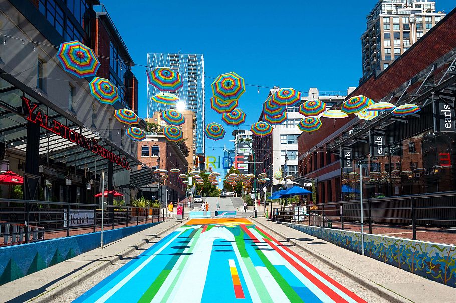 1703 198 Aquarius Mews Vancouver, BC - 39