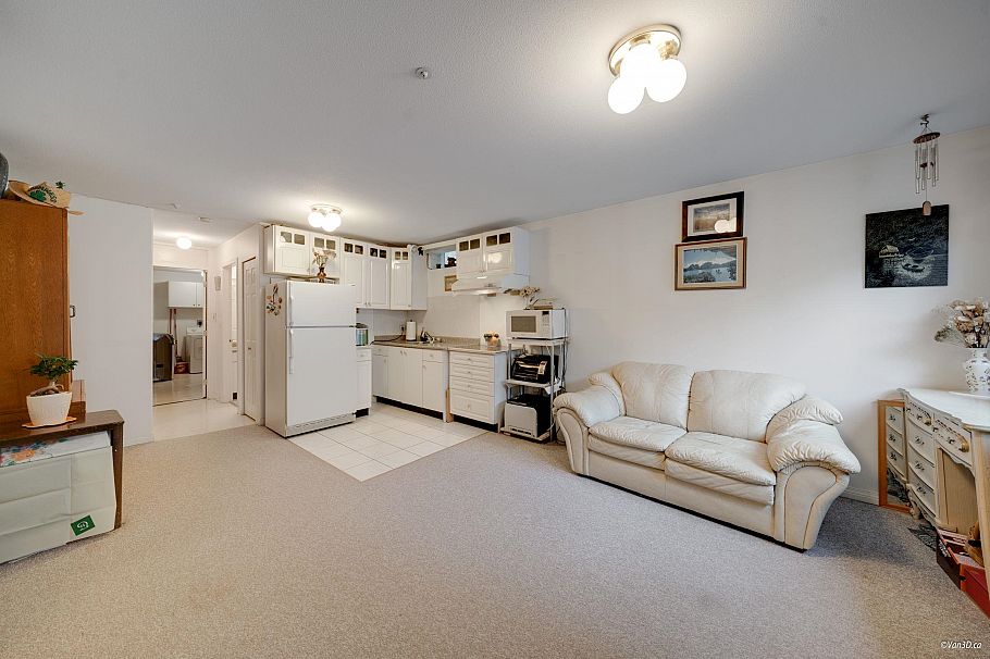 3436 Cambridge Street Vancouver, BC - 27