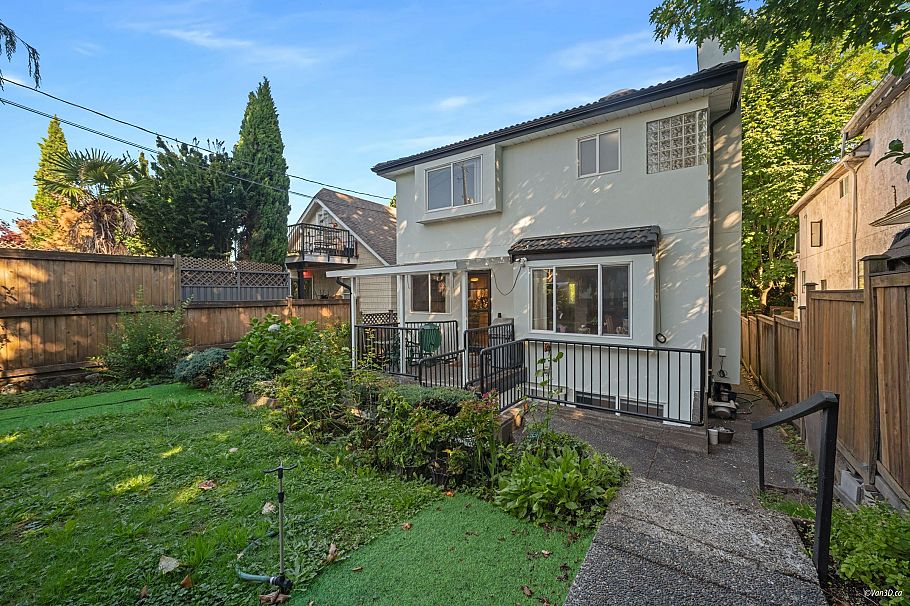 3436 Cambridge Street Vancouver, BC - 9