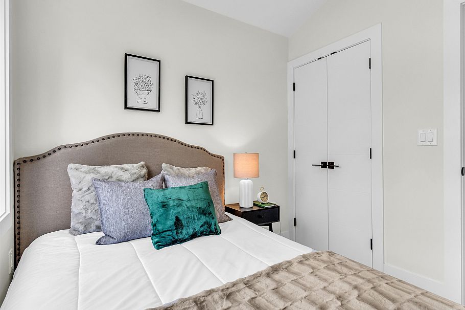 2 5221 Clarendon Street Vancouver, BC - 18