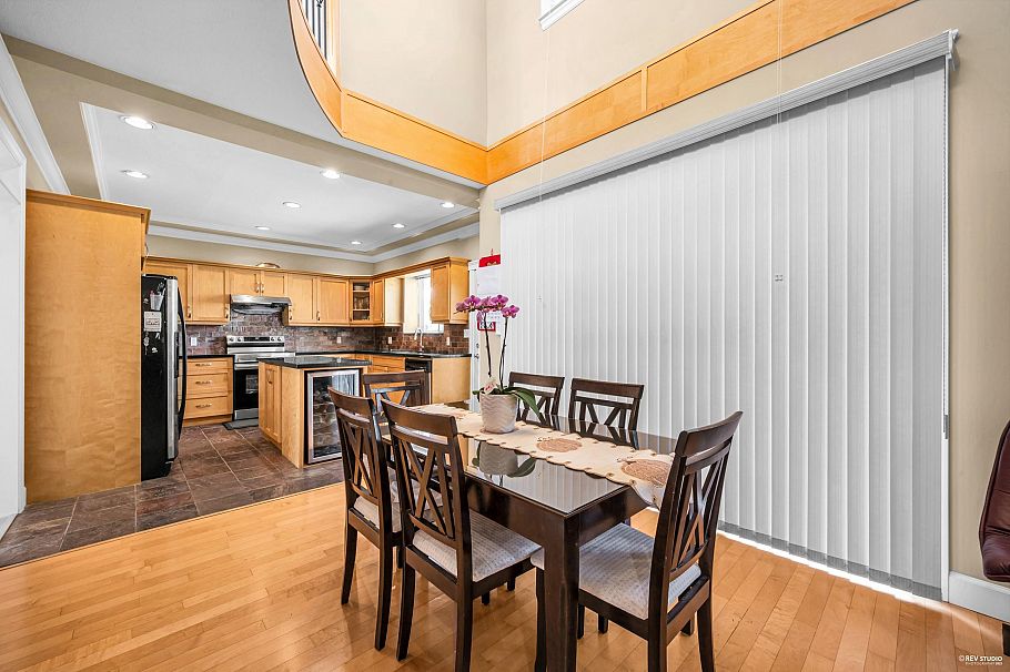 648 E 3rd Street North Vancouver, BC - 22