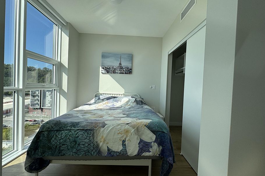 902 3430 E Kent Avenue South Vancouver, BC - 9