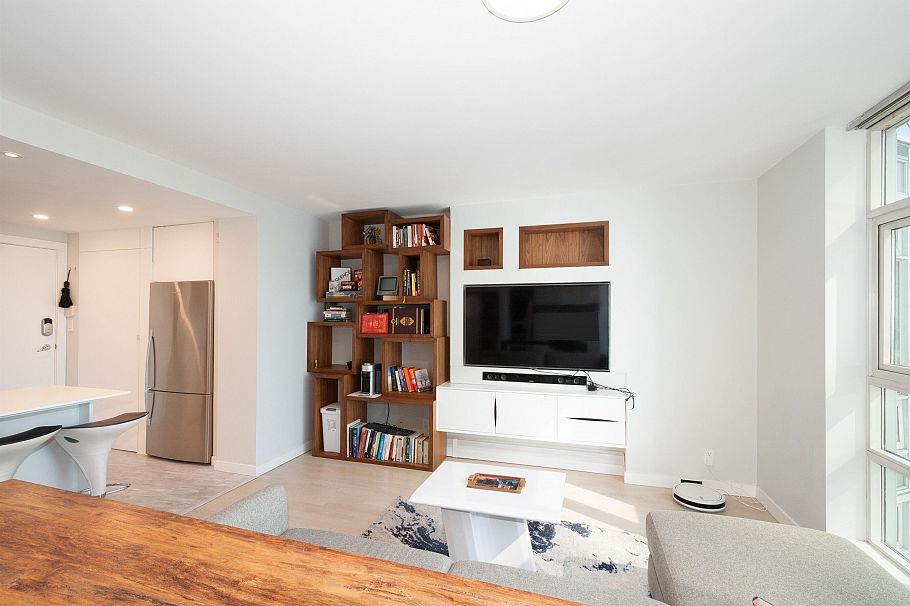 1703 198 Aquarius Mews Vancouver, BC - 19