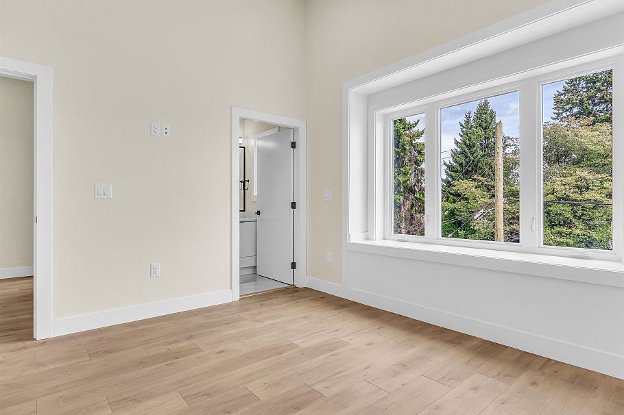 1 5221 Clarendon Street Vancouver, BC - 16