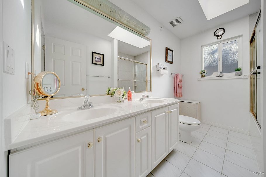 3436 Cambridge Street Vancouver, BC - 20