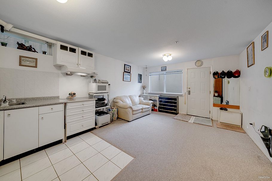 3436 Cambridge Street Vancouver, BC - 26