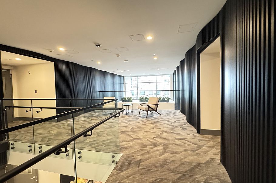 902 3430 E Kent Avenue South Vancouver, BC - 1