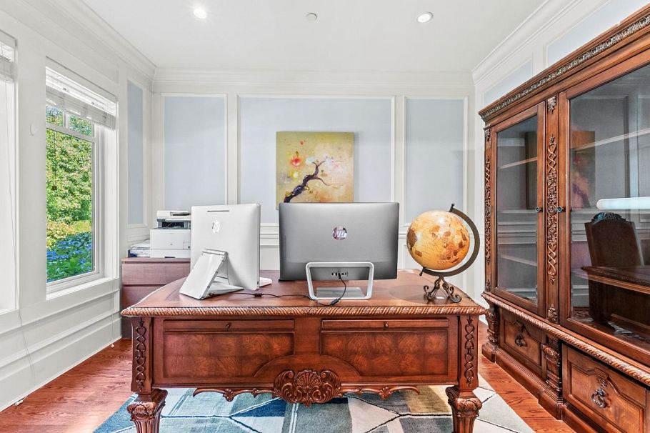 1030 W 33rd Avenue Vancouver, BC - 5