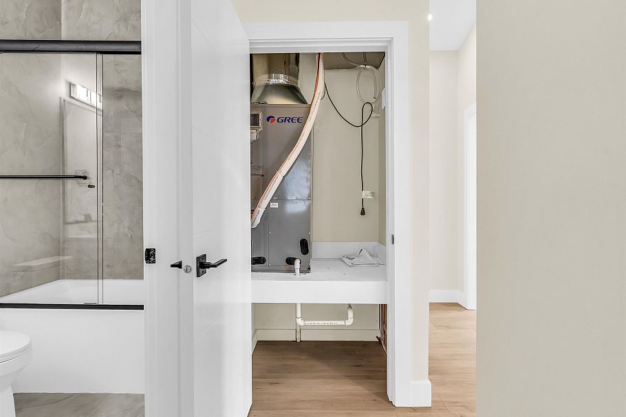 1 5221 Clarendon Street Vancouver, BC - 27