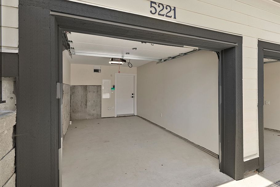 2 5221 Clarendon Street Vancouver, BC - 37