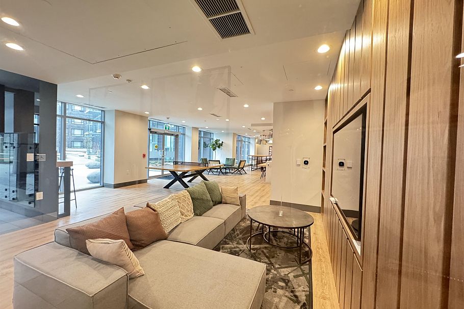 902 3430 E Kent Avenue South Vancouver, BC - 21