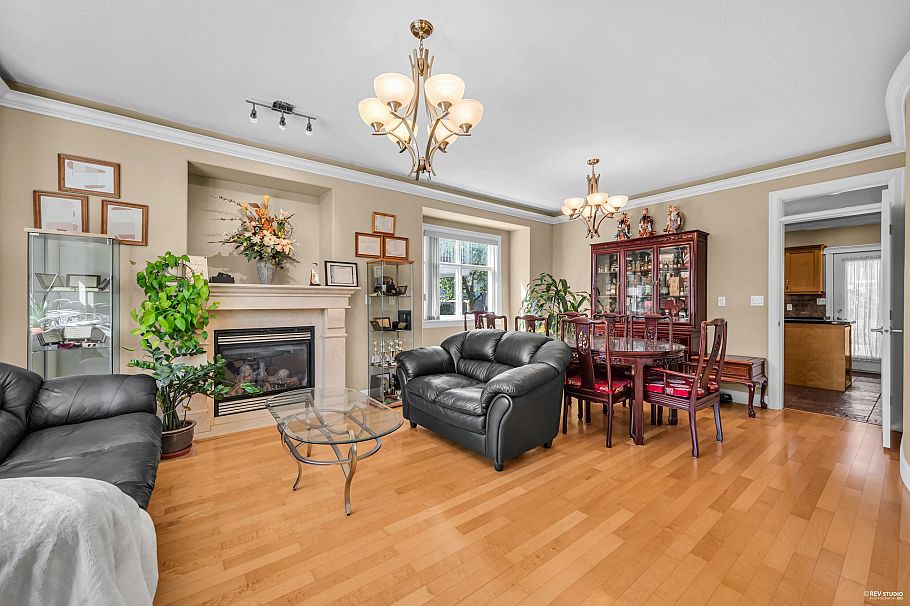 648 E 3rd Street North Vancouver, BC - 14