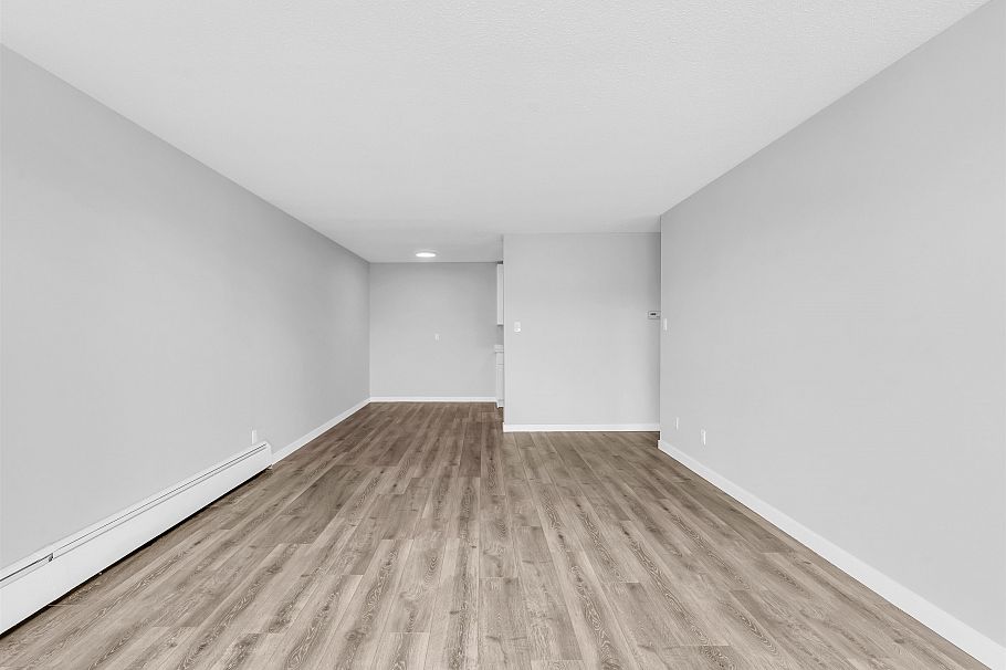 106 252 W 2nd Street North Vancouver, BC - 9