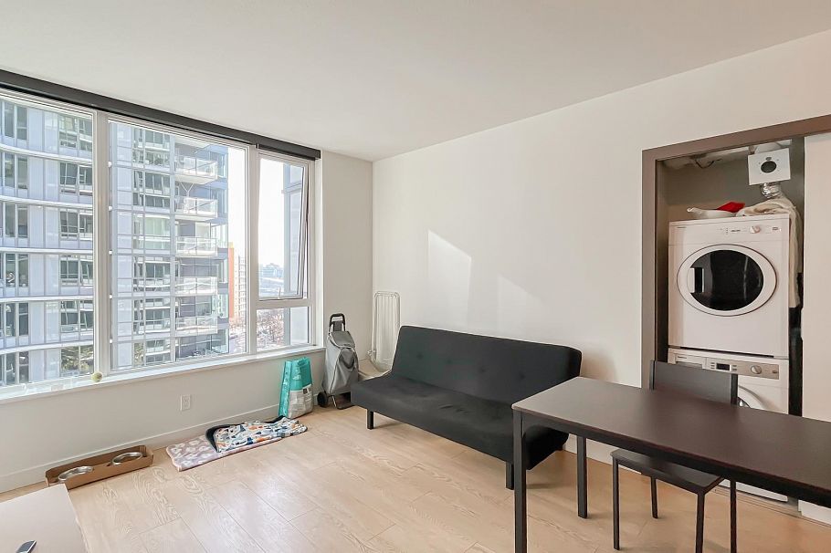 805 68 Smithe Street Vancouver, BC - 9