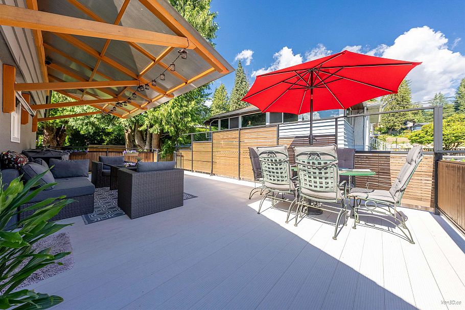 949 Hartford Place North Vancouver, BC - 37