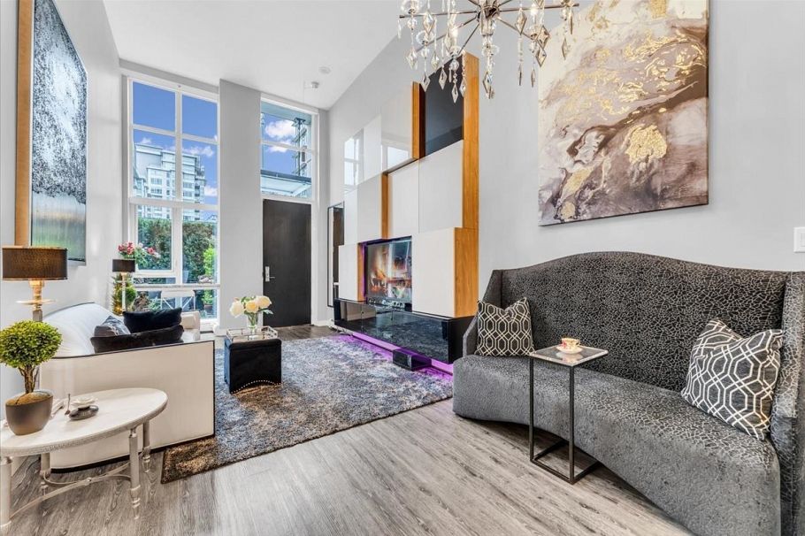 1762 Ontario Street Vancouver, BC - 1
