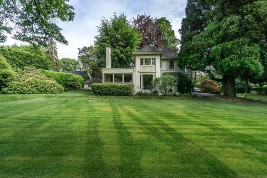 3689 Cartier Street Vancouver, BC - 2