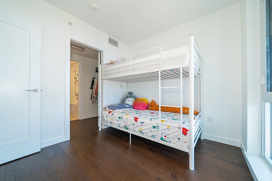 2001 5629 Birney Avenue Vancouver, BC - 22