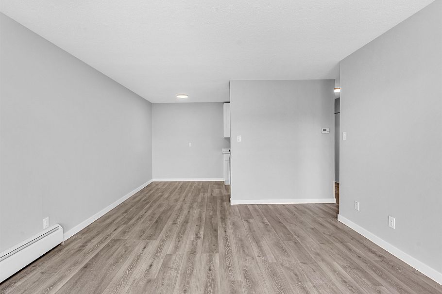 106 252 W 2nd Street North Vancouver, BC - 10