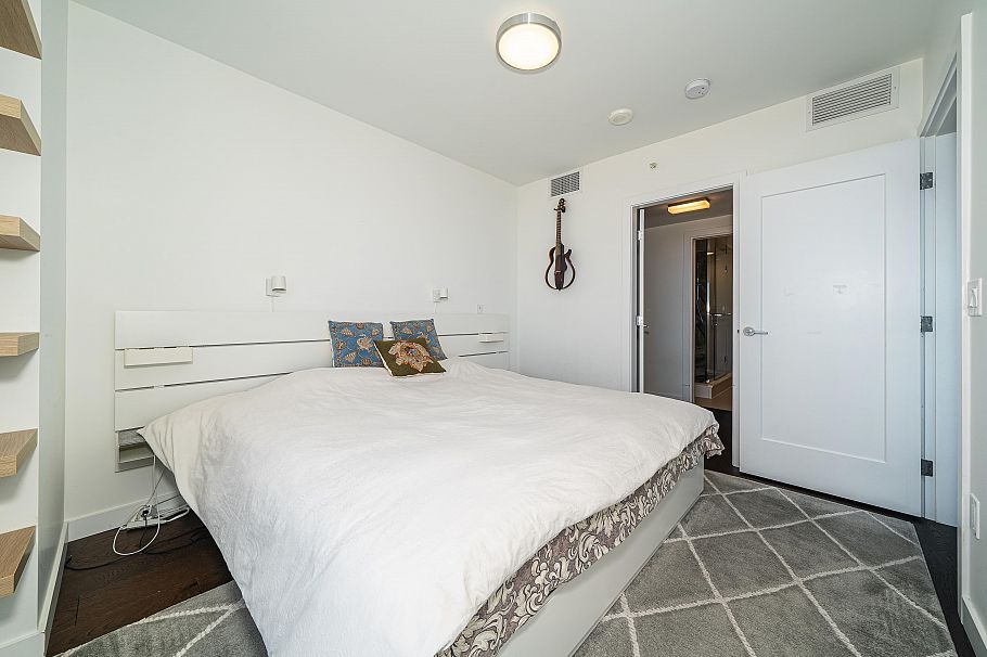 2001 5629 Birney Avenue Vancouver, BC - 16