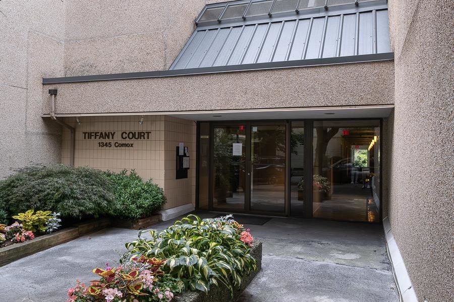 209 1345 Comox Street Vancouver, BC - 1