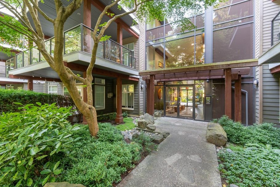 320 6328 Larkin Drive Vancouver, BC - 16