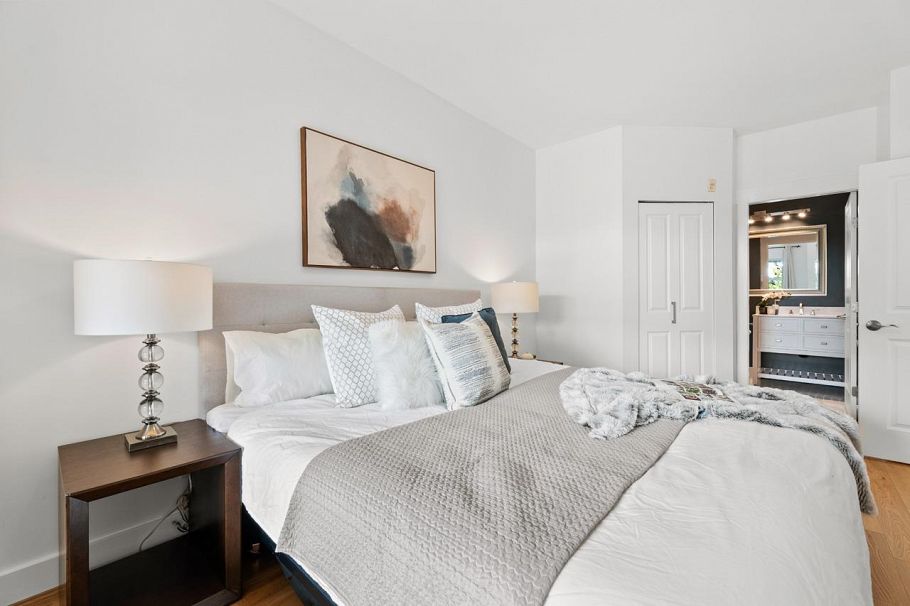 320 6328 Larkin Drive Vancouver, BC - 7