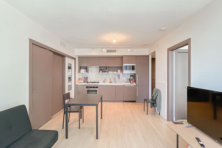 805 68 Smithe Street Vancouver, BC - 12