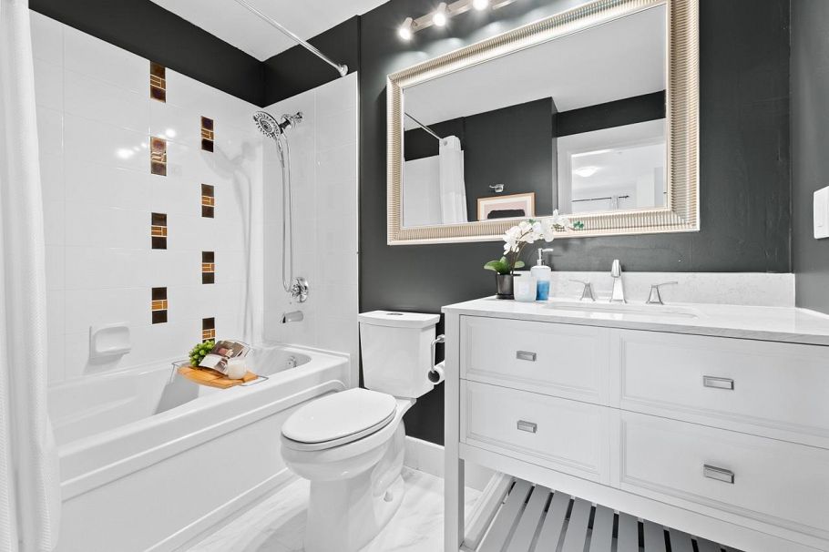 320 6328 Larkin Drive Vancouver, BC - 12