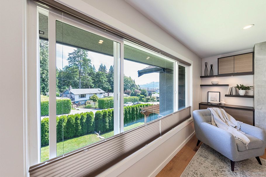 949 Hartford Place North Vancouver, BC - 35