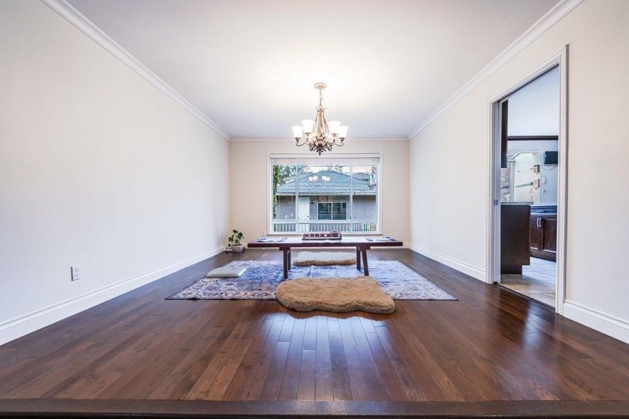 4570 W 13th Avenue Vancouver, BC - 4