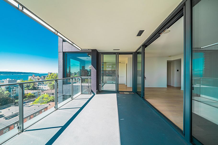 1002 1171 Jervis Street Vancouver, BC - 4