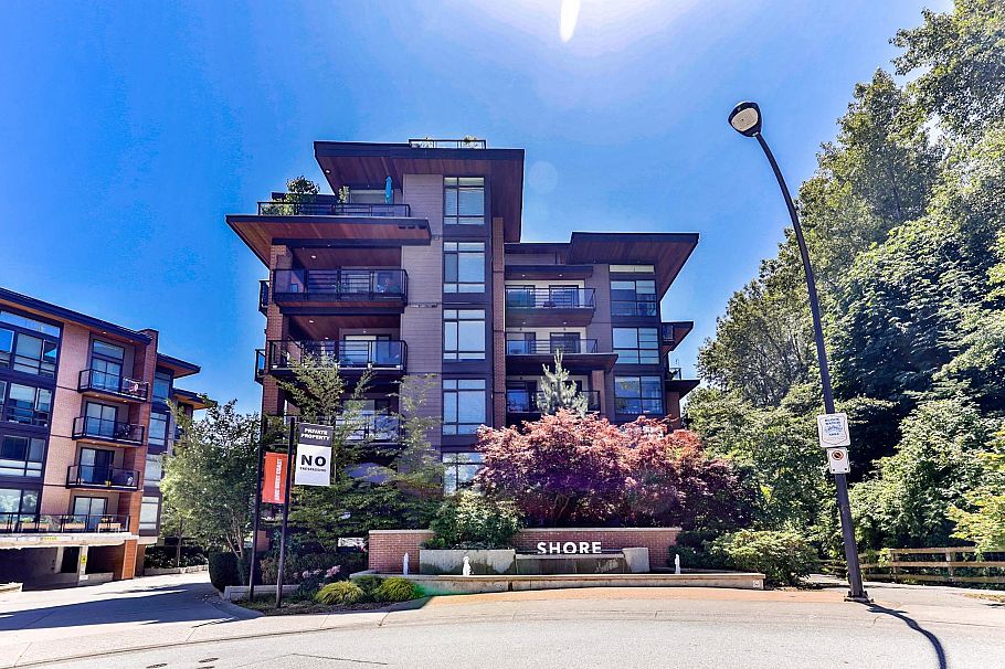 527 723 W 3rd Street North Vancouver, BC - 1