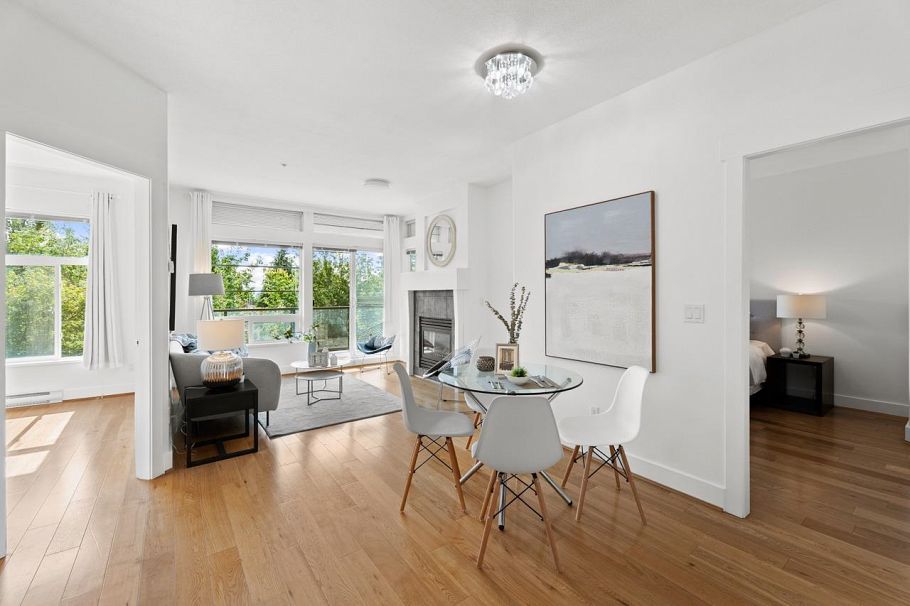 320 6328 Larkin Drive Vancouver, BC - 1