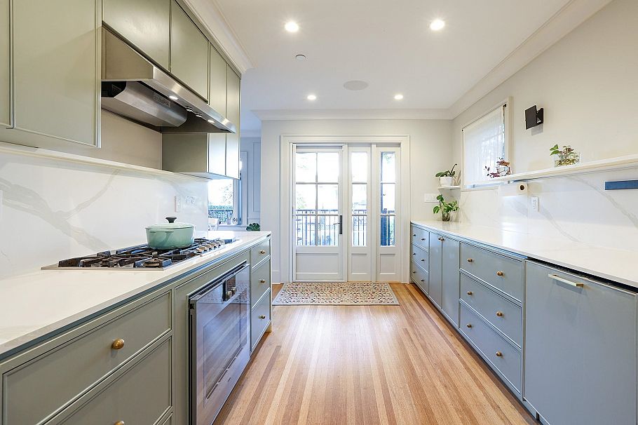 4291 W 9th Avenue Vancouver, BC - 6