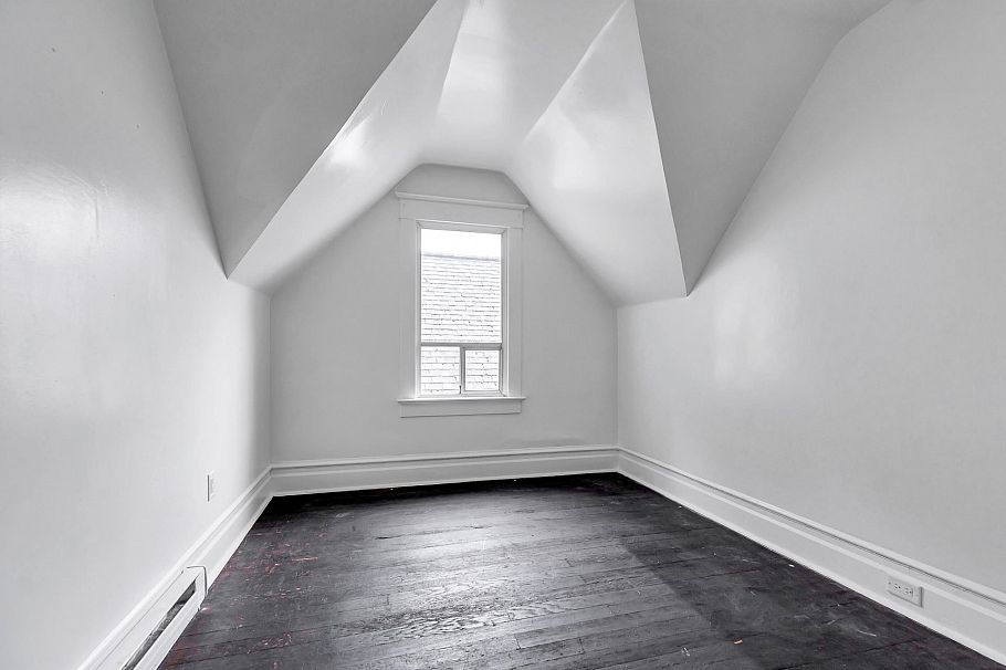 1836 E 1st Avenue Vancouver, BC - 29