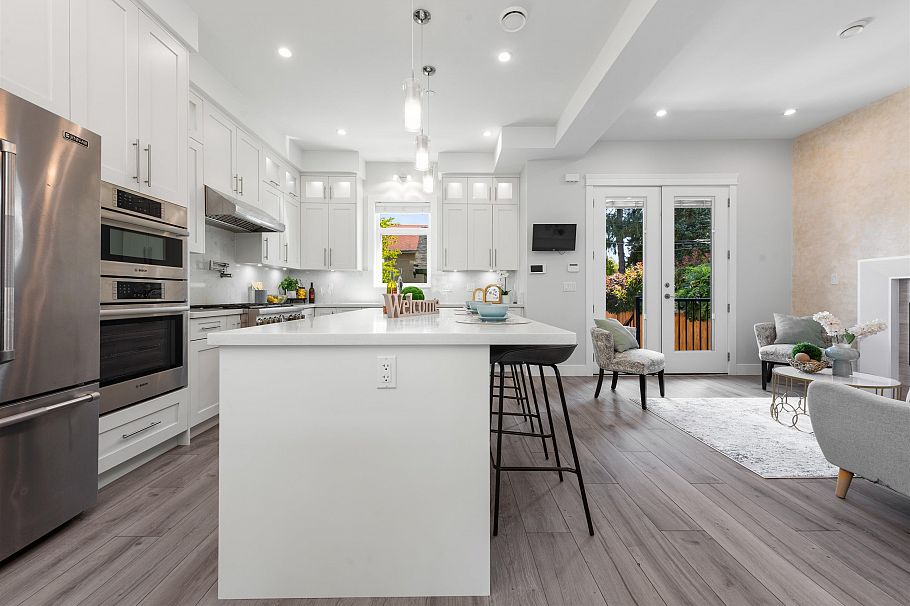 5318 Prince Edward Street Vancouver, BC - 12