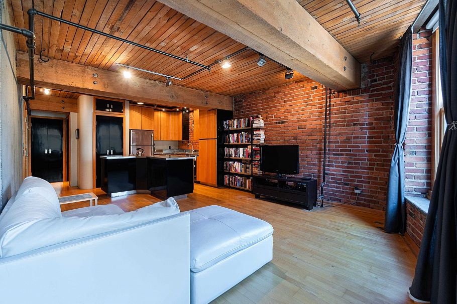 304 41 Alexander Street Vancouver, BC - 6