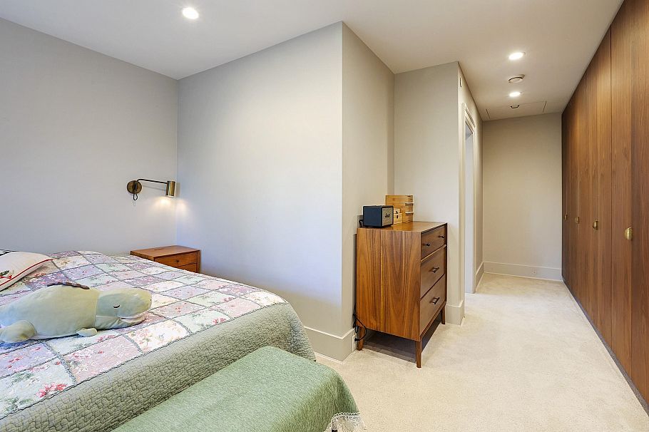 4291 W 9th Avenue Vancouver, BC - 10